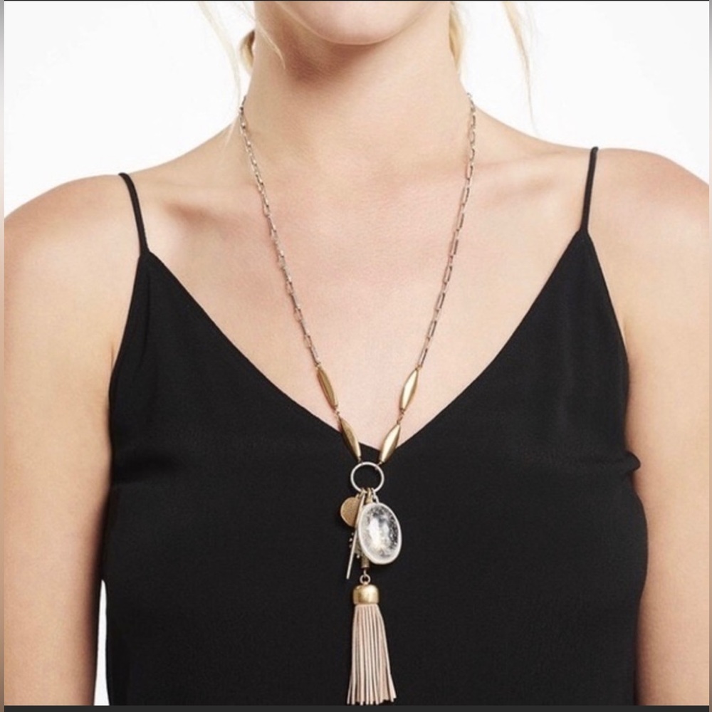 Stella & Dot Victoria Pendant Necklace
